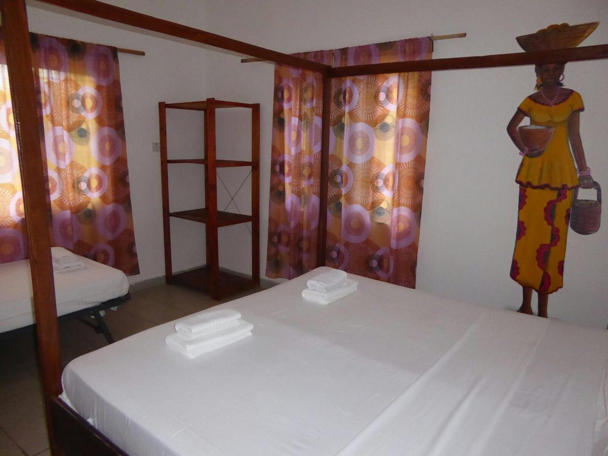 Sarawally Guesthouse Ampaya Εξωτερικό φωτογραφία