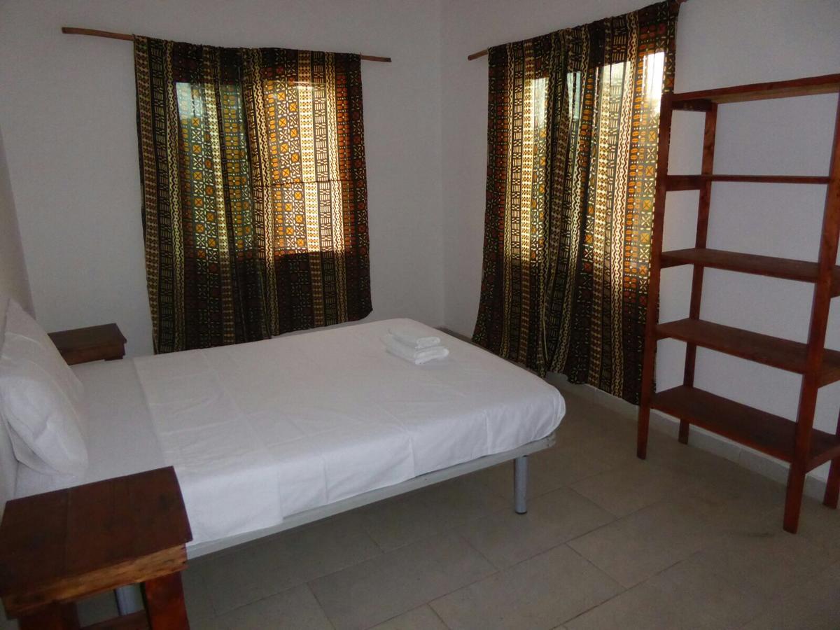 Sarawally Guesthouse Ampaya Εξωτερικό φωτογραφία