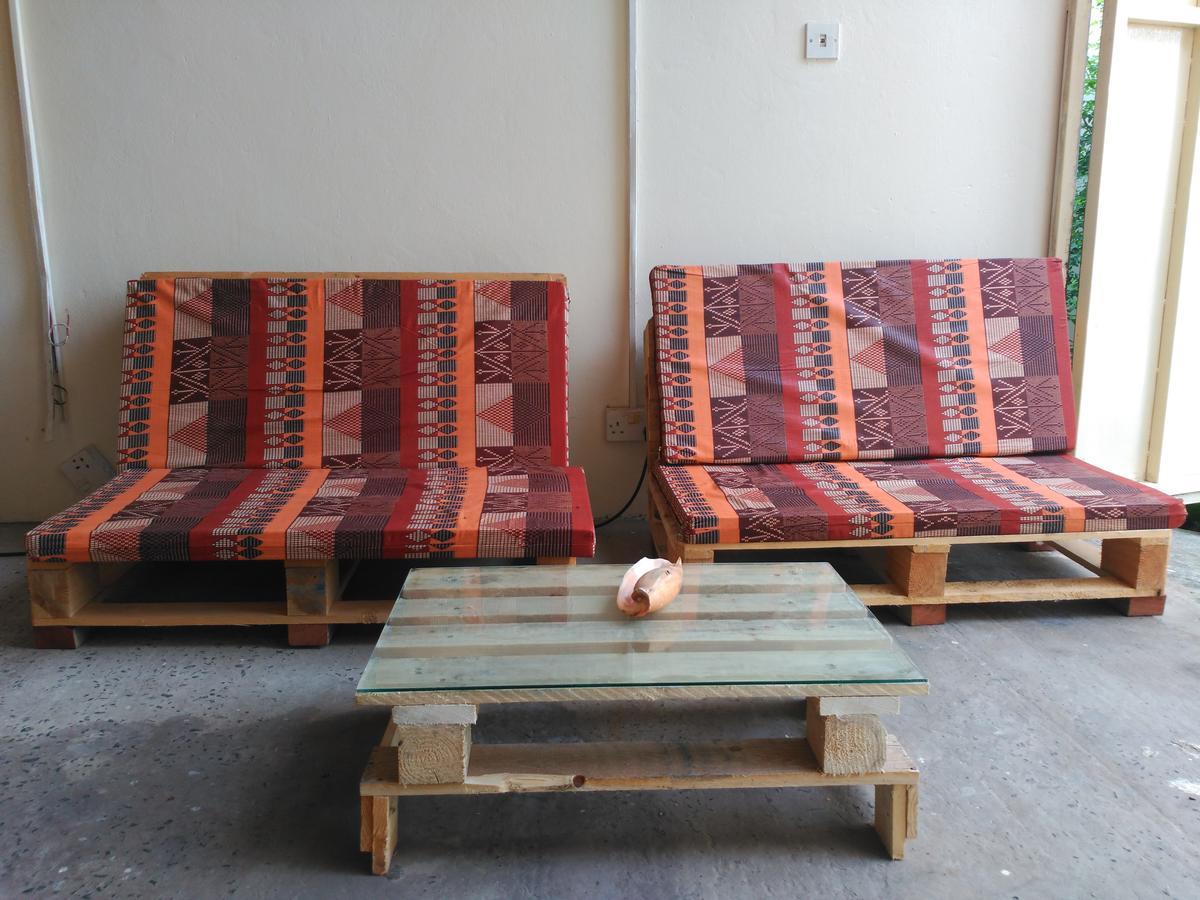 Sarawally Guesthouse Ampaya Εξωτερικό φωτογραφία